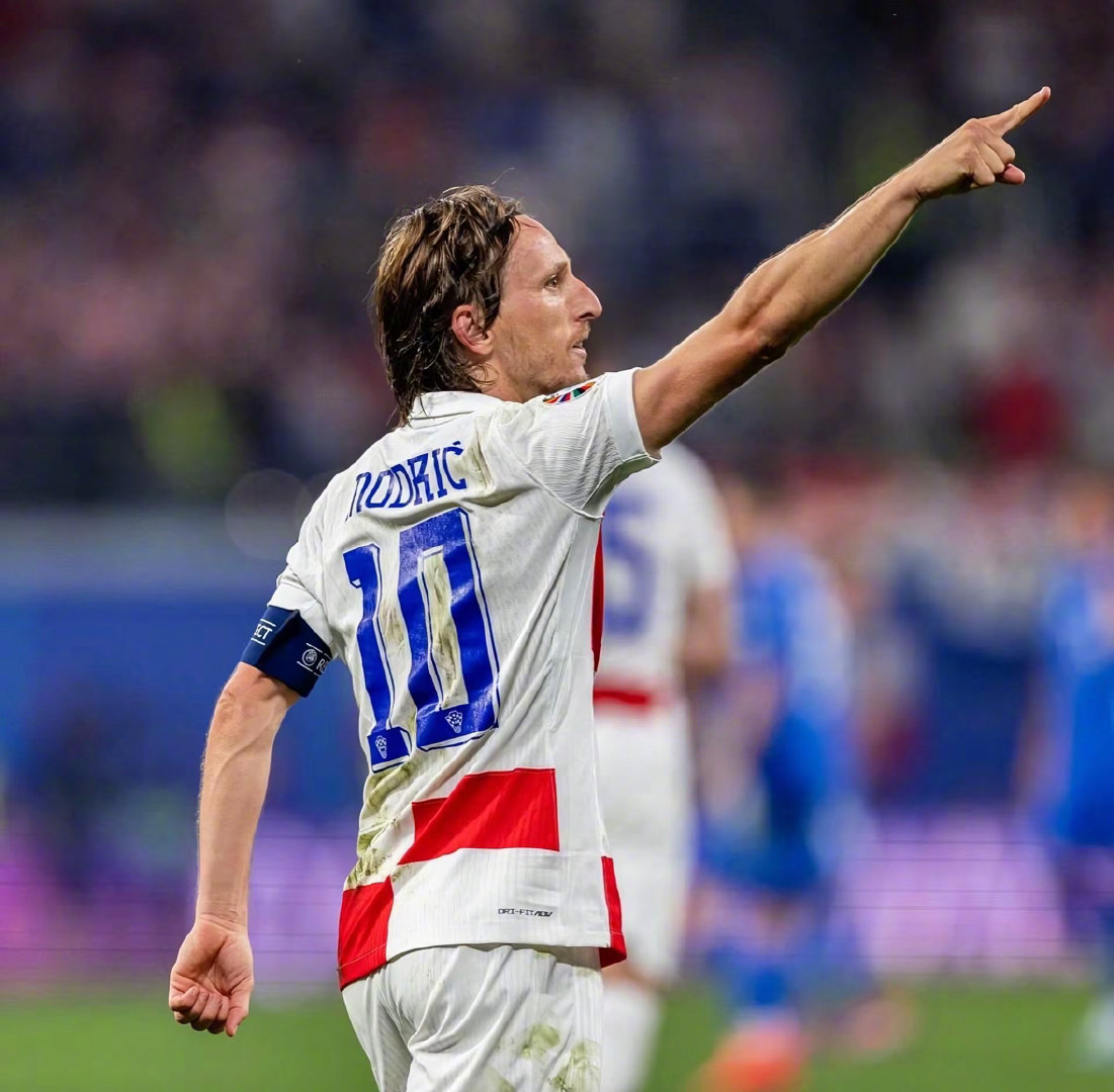 德州扑克新手最容易被节奏骗（德扑新手最容易被节奏套路）